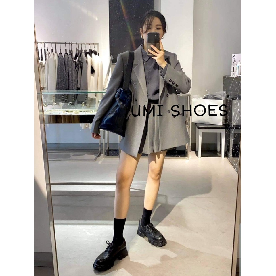 Giày bốt ulzzang gót vuông đế bự to dày mũi vuông phong cách Nhật Bản bóng/trơn màu đen tăng chiều cao mới hot