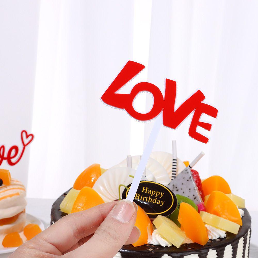 .1 Que Cắm Trang Trí Bánh Kem Hình Trái Tim Dễ Thương