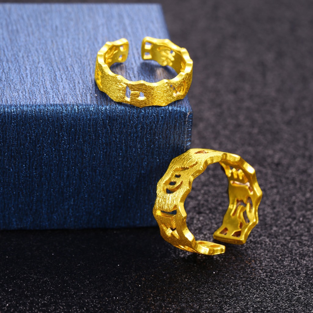 Cặp Nhẫn Mạ Vàng Dày Dặn Khắc Chữ Mantra Thời Trang Cho Cặp Đôi