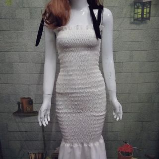 đầm body đuôi cá