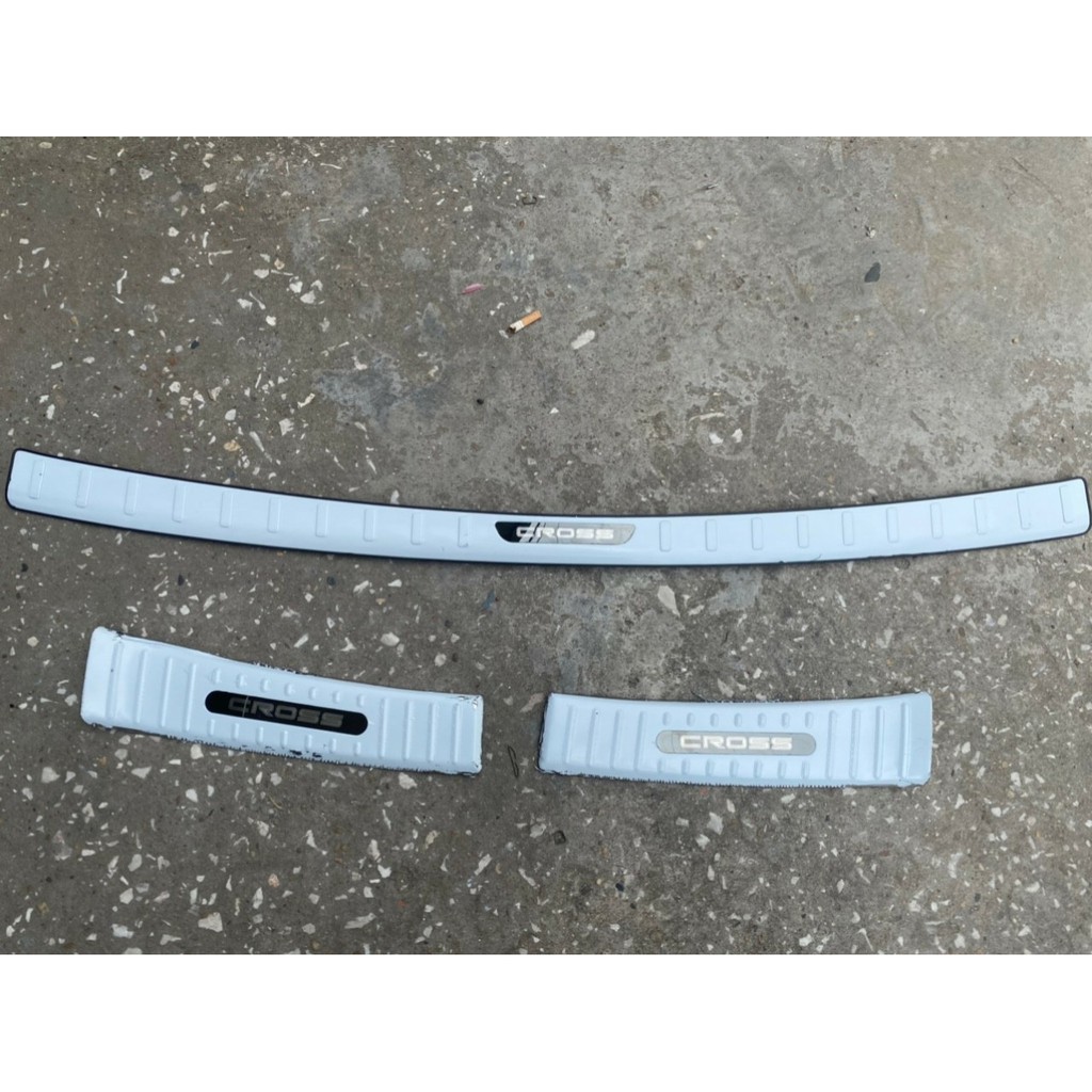 Chống trầy cốp trong ngoài Toyota Cross 2020 2021hàng titan cao cấp