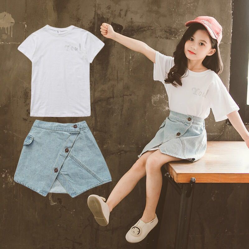 Set Áo Thun Tay Lỡ Form Dài Rộng + Chân Váy Jeans Thời Trang Hàn Cho Bé Gái