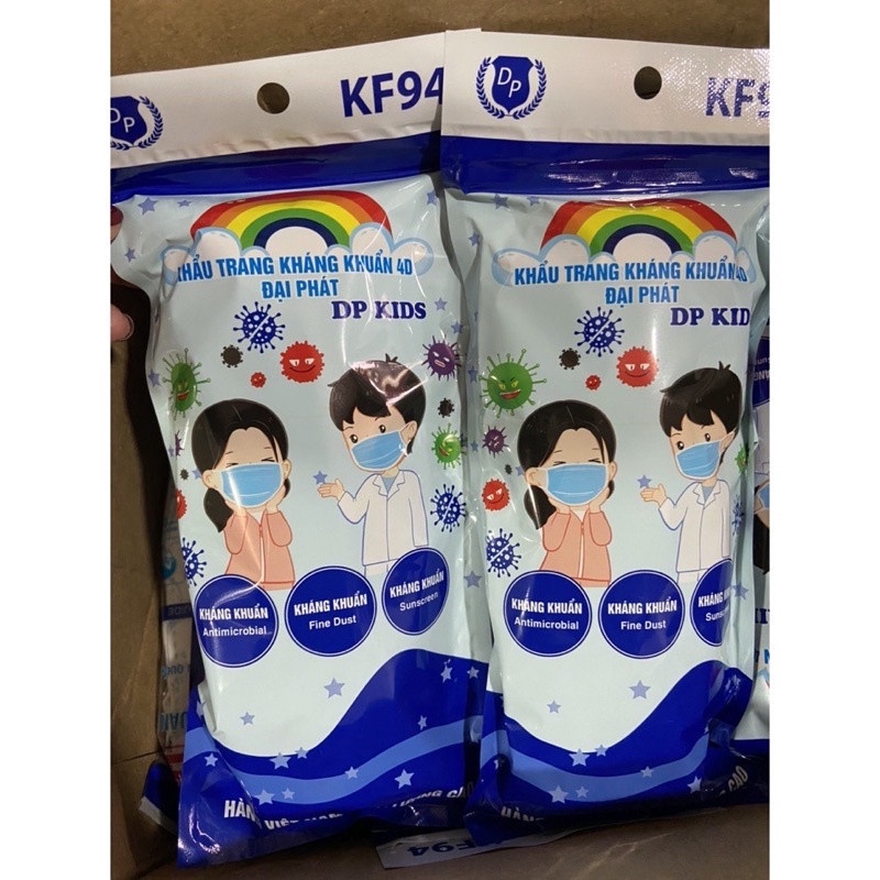Khẩu Trang Trẻ Em 4 Lớp, khẩu trang KF94 DP MASK Hàn Quốc giúp bé kháng khuẩn,chống bụi mịn và khói ô nhiễm.