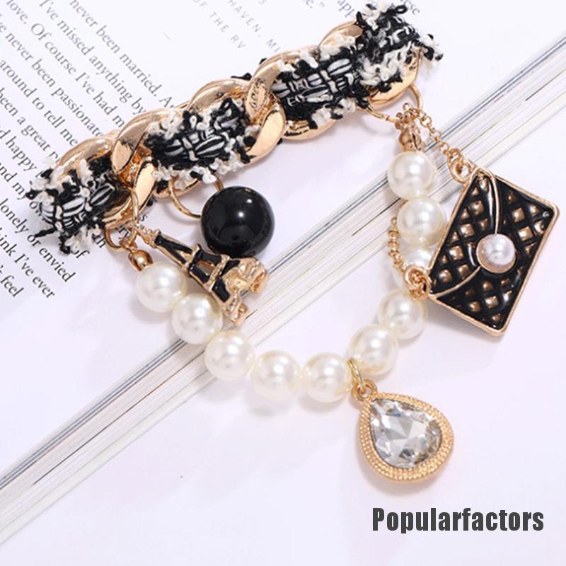 1 Ghim Cài Áo Với Thiết Kế Hoa Pha Lê Và Ngọc Trai