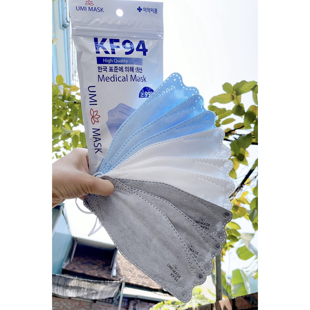 Thùng 300 Chiếc Khẩu trang 4 Lớp KF94 UMI MASK Chống Bụi Mịn Và Kháng Khuẩn Hàng Cao Cấp Hàn Quốc.