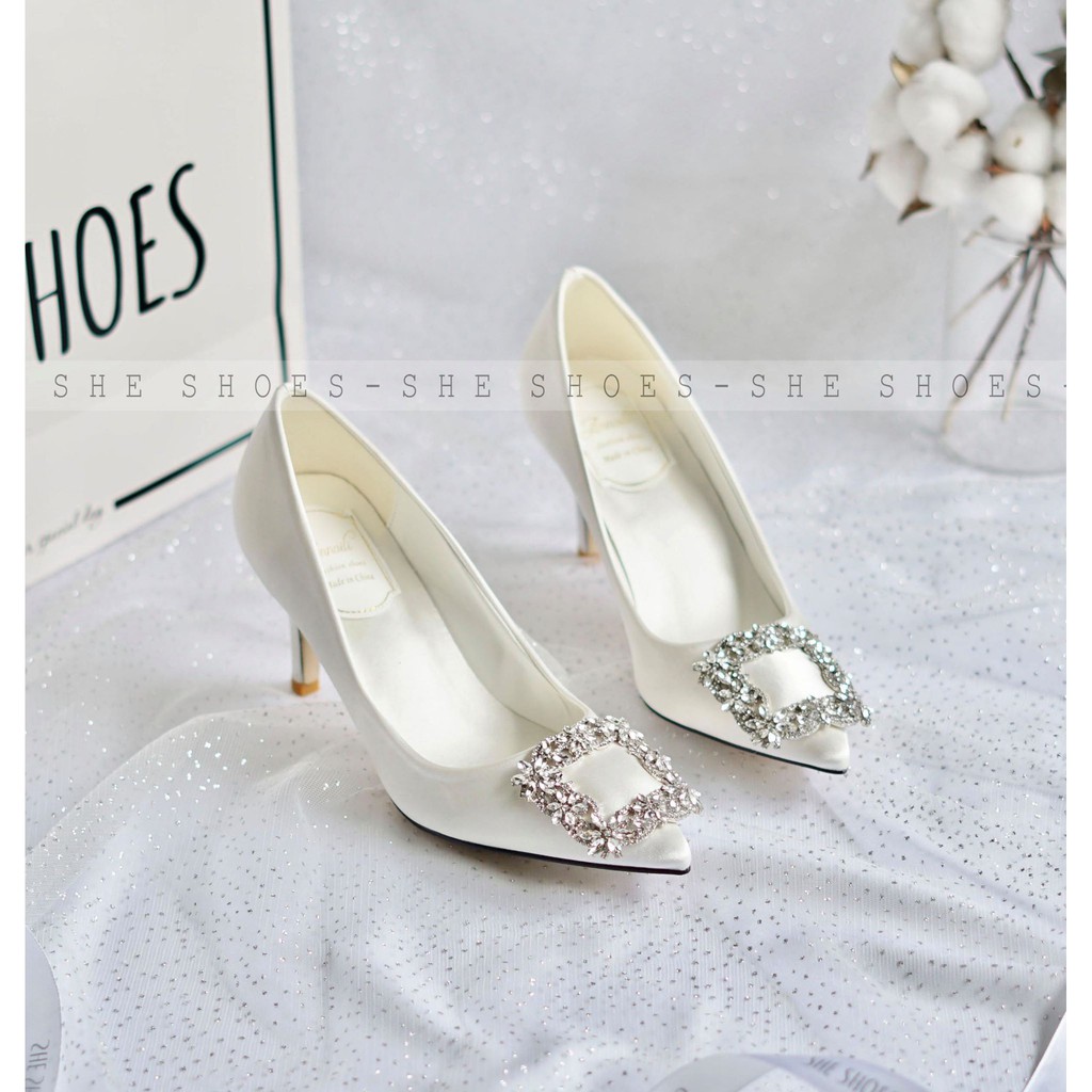 Giày cưới trắng ♥️Freeship♥️ Giày cao gót mũi nhọn cô dâu cao cấp (TẶNG KÈM 2 CẶP LÓT GIÀY)