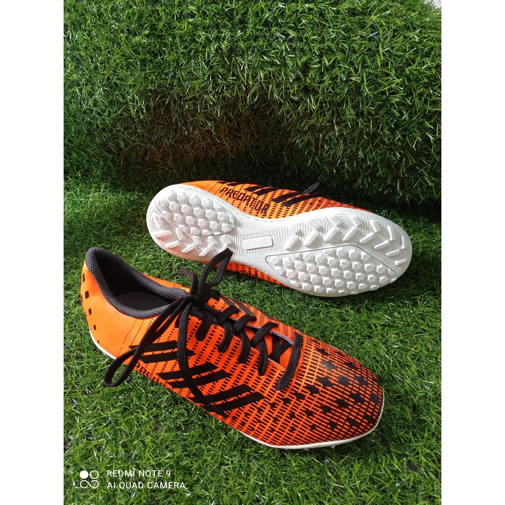 Giày bóng đá da PU- shop thảo mộc hoa. giày form hơi nhỏ txem bảng size của shop trước khi mua | BigBuy360 - bigbuy360.vn