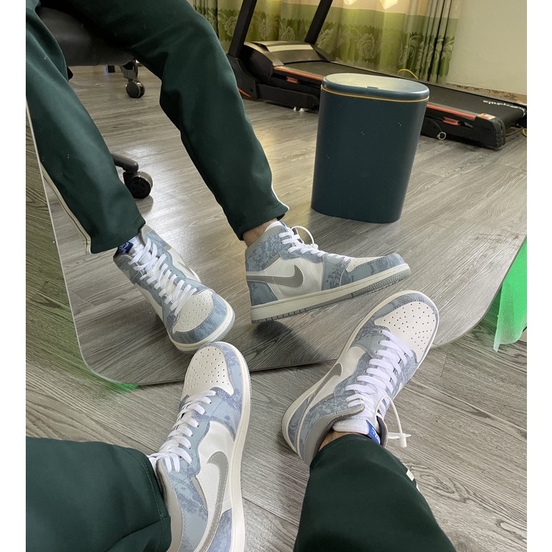 Giày thể thao nam nữ cổ cao Jordan 1 Retro OG Hyper Royal, Giày Jordan 1 Hyper Royal Xanh Loang Full Box Bill | BigBuy360 - bigbuy360.vn