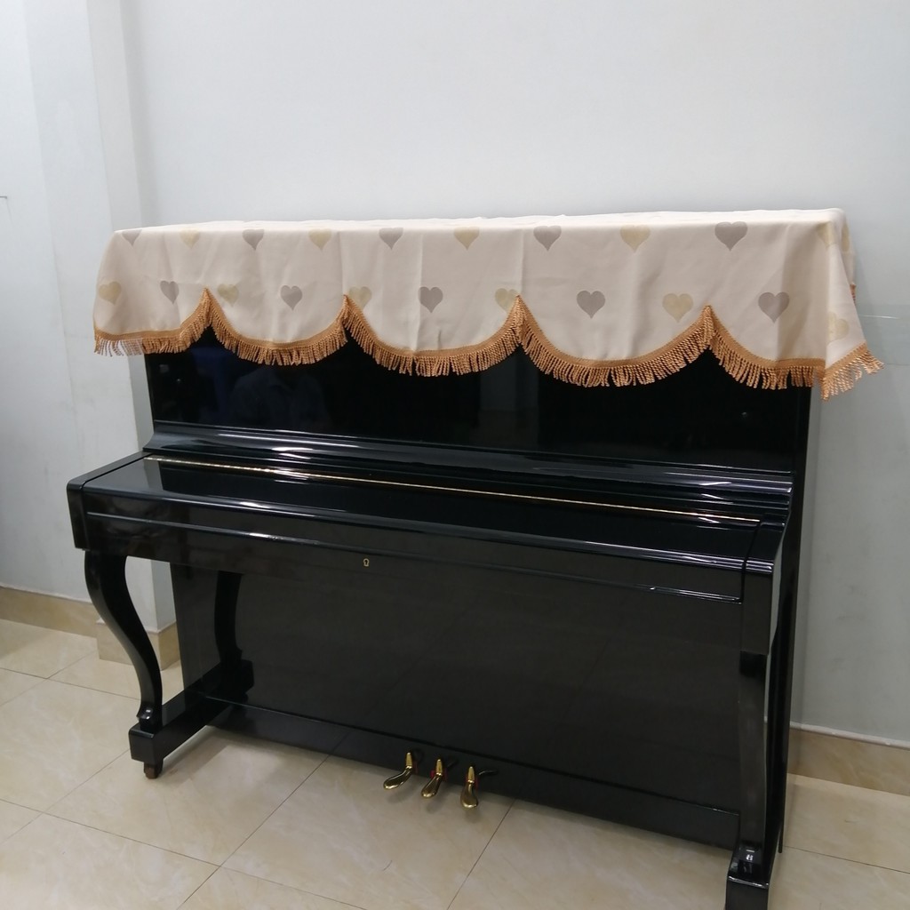 Khăn phủ đàn Piano họa tiết tim sang trọng