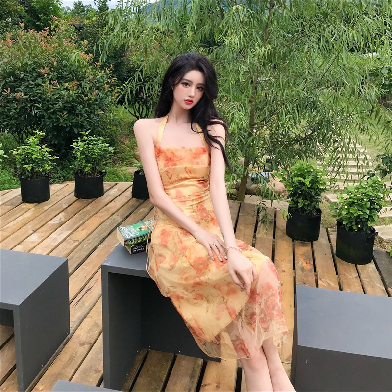 Váy hoa Pháp cổ điển vai trần hở lưng | BigBuy360 - bigbuy360.vn