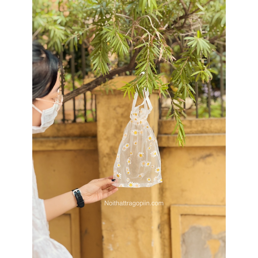 Túi voan dây rút hoa cúc