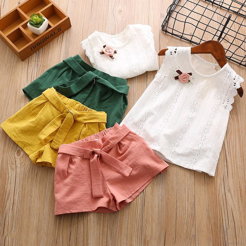 Bộ áo sát nách in hoa + quần ngắn cotton màu trơn dành cho bé gái