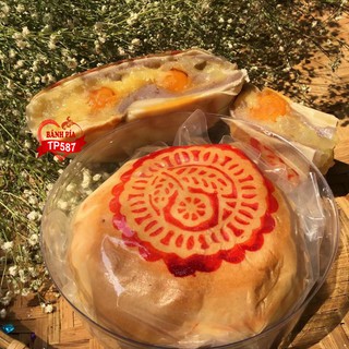 Bánh pía 500gr 4 trứng muối