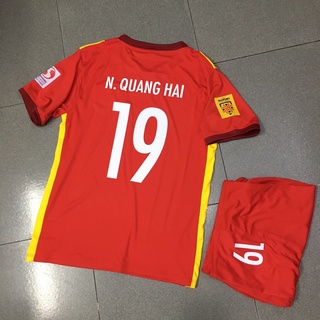 Đồ đá banh in tên Quang Hải tuyển VN đỏ mới nhất 2022