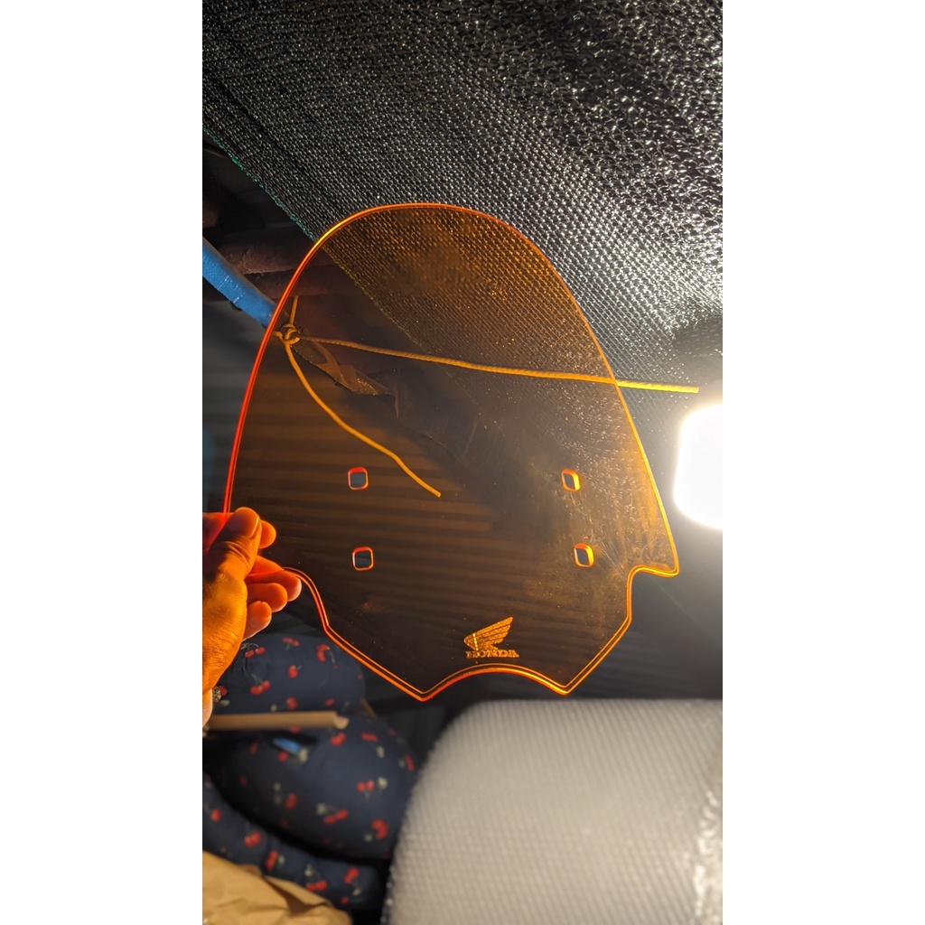 Kính chắn gió xe cub C100, C65