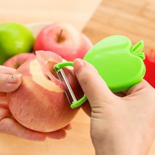 Gọt vỏ củ quả hình trái táo