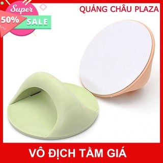 Tay nắm cửa luôn thể dụng 9x9cm, ngoài mặt đẹp, vững chắc, an toàn, không còn lo bị kẹt tay