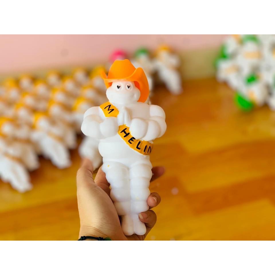 Búp bê Michelin đủ size tặng đèn ,nón, bass Hàng về số lượng lớn
