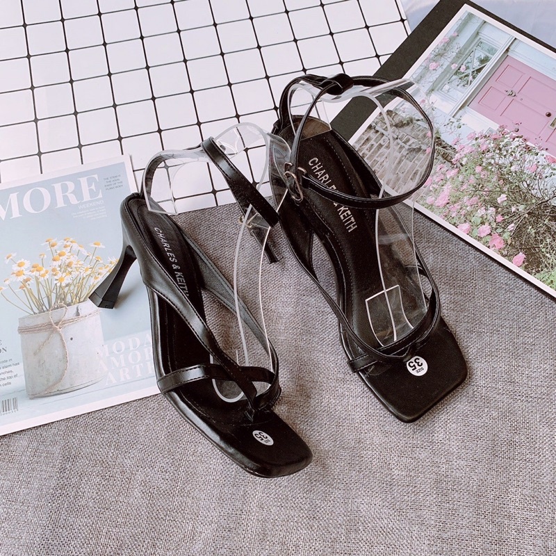Sandal cao gót kẹp ngon quai mảnh gót nhọn 6p lên chân cực đẹp