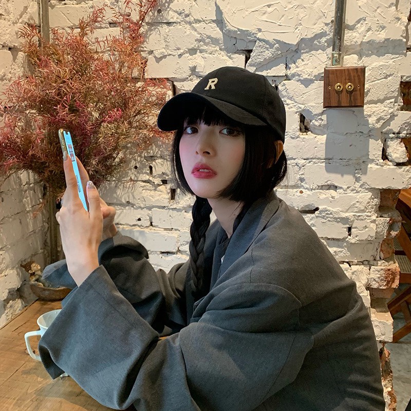 Mũ lưỡi trai thêu chữ R, nón kết nam nữ form unisex phong cách ulzzang Hàn Quốc cá tính năng động vải cotton NR69