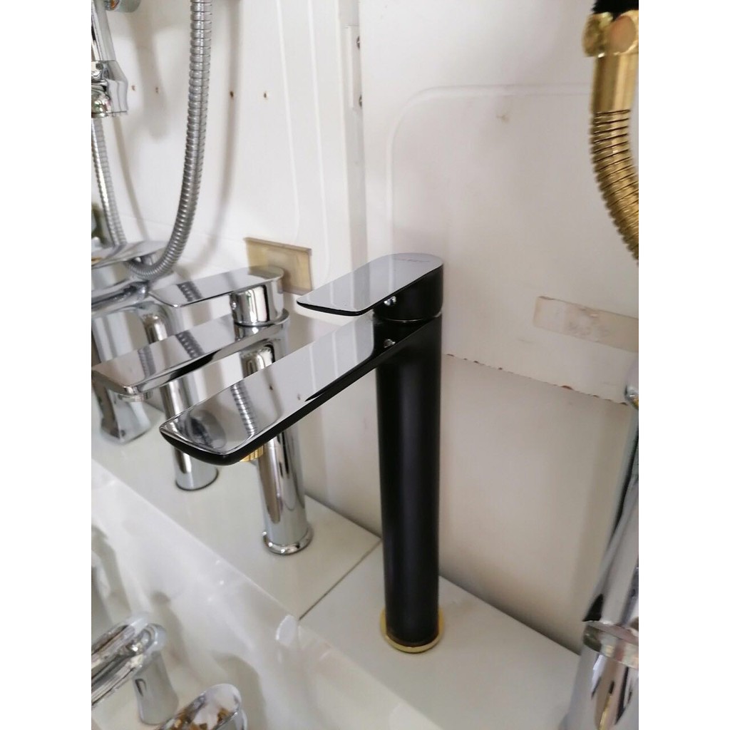Vòi lavabo nóng lạnh mạ đen MAJST | BigBuy360 - bigbuy360.vn