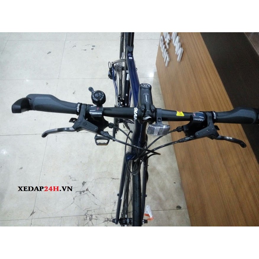 Xe đạp thành phố GIANT FASTROAD SL2 2021