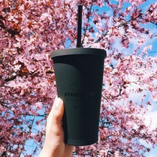 Bình Starbucks đen mờ 16oz