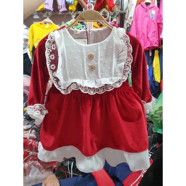 Váy nhung nhiều kiểu cho bé