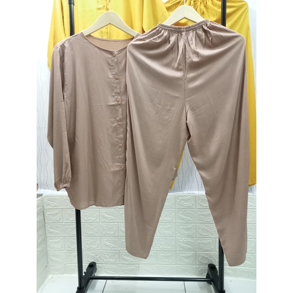Bộ Đồ Ngủ Pijama Năm 2021 - Một Món Có Nút Phía Trước Cho Nữ - Áo Sơ Mi Trơn Chất Liệu Mát Mẻ