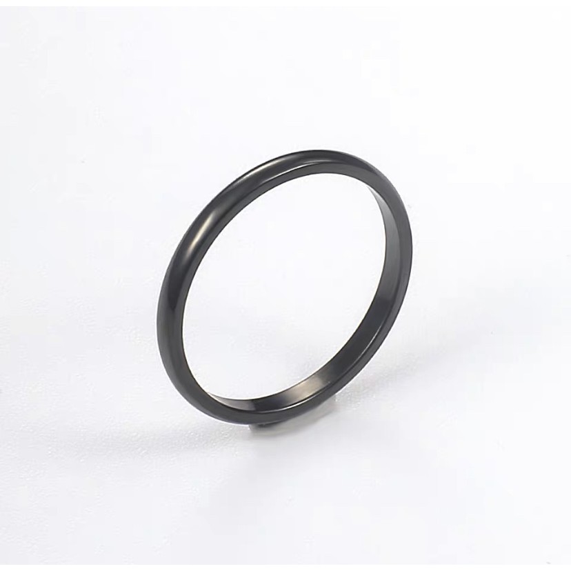 Nhẫn thép titan màu đen bóng đơn giản dễ phối đồ phong cách hàn quốc thời trang