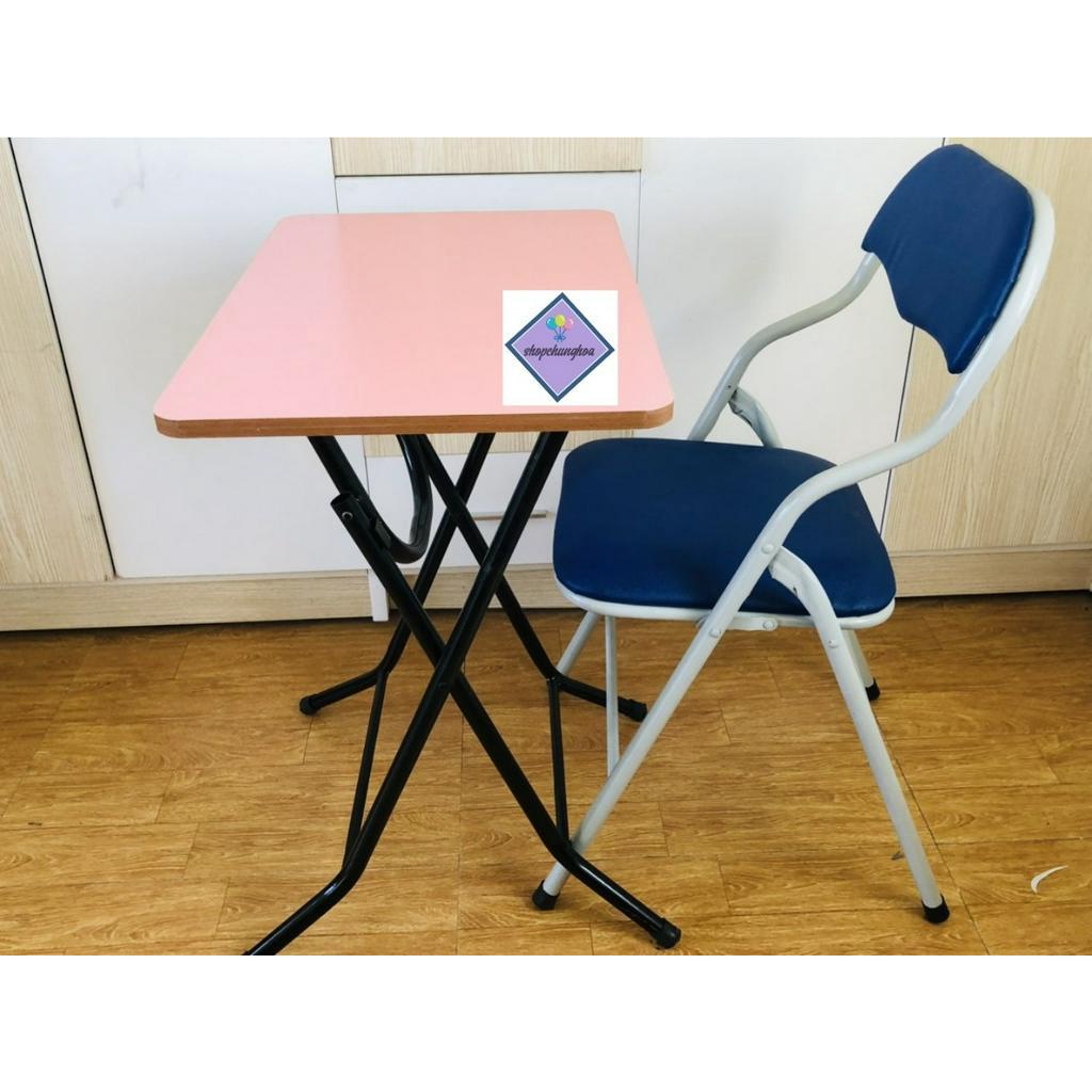 BỘ BÀN GHẾ HỒNG GẤP GỌN 50x70CHÂN CAO 72 DÀNH CHO PHÁI ĐẸP