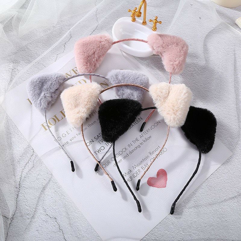 BỜM TÓC TAI CÁO DỄ THƯƠNG