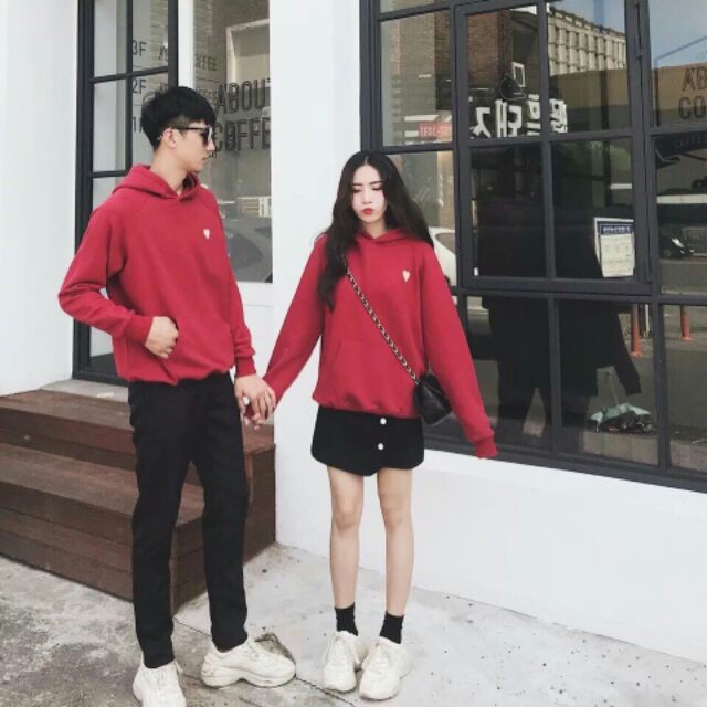 Áo khoác hoodie thêu tim, form to rộng y hình | BigBuy360 - bigbuy360.vn
