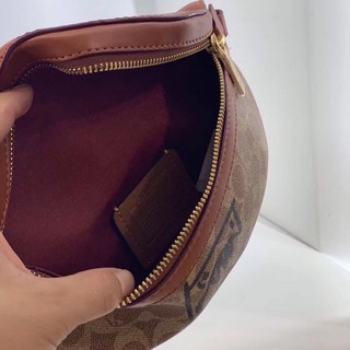 Túi bao tử Coach tròn nâu da thật