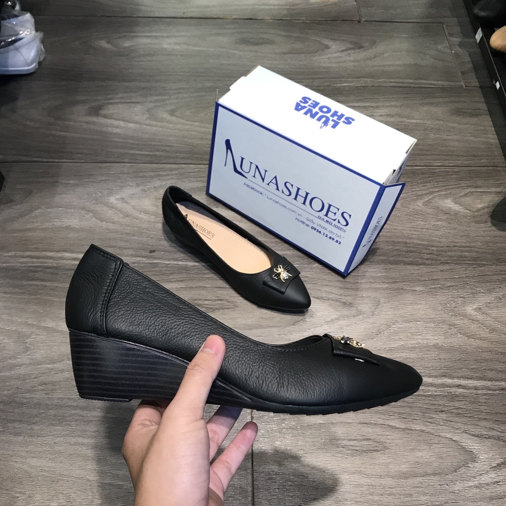 Giày đế xuồng nữ da bò êm chân Lunashoes 25803 hàng vnxk bảo hành 2 năm mũi nhọn da thật có nơ con ong hàng hiệu cao cấp