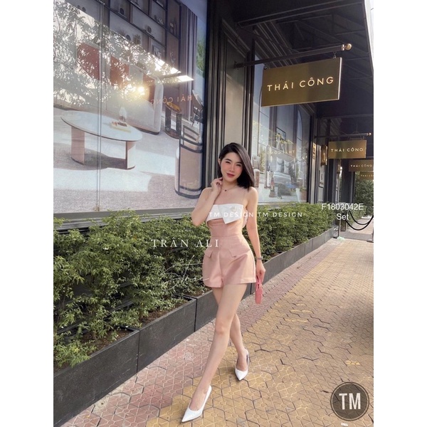 Jumpsuits 2 dây túi nắp