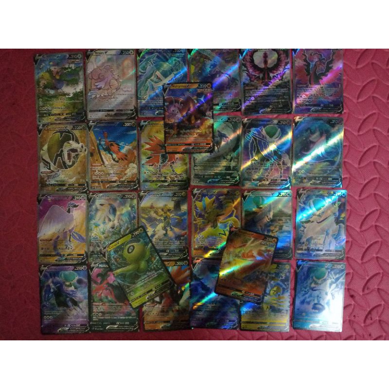 01 thẻ pokemon độc đáo nhưng khhong thú vị lắm V đẹp