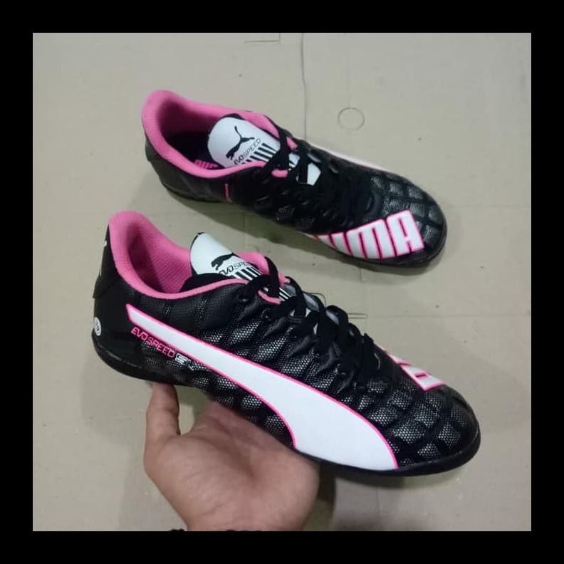 Giày Thể Thao Puma Futsal Ok - 39 Năng Động