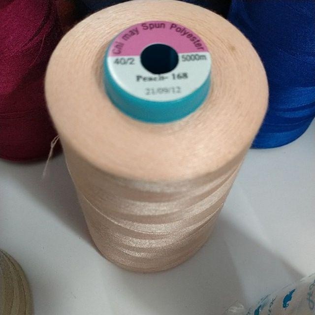 Cuộn chỉ cotton HK- 5000met, chỉ may, chỉ làm tua rua giásale
