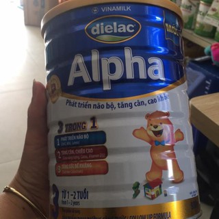 Sữa bột alpha số 3(900g date luôn mới.