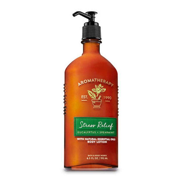 Kem dưỡng da Bath &amp; Body Works Aromatherapy Stress Relief Body Lotion, 192ml