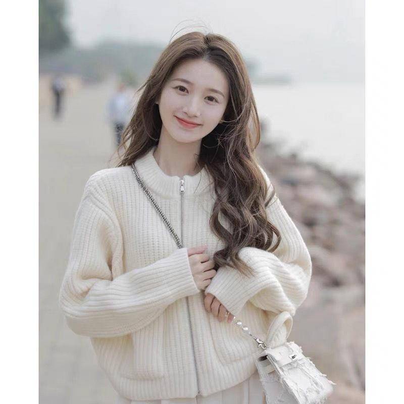Áo Khoác Len cardigan Dệt Kim Hàn Quốc Khoác Ngoài Kiểu Dài Tay Croptop Nhẹ Nhàng Ulzzang Công Sở Đi Học Chali AL008