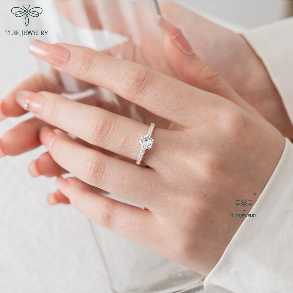 Nhẫn bạc nữ TLEE chấu đá cao viền đá bằng sang trọng TleeJewelry A0191