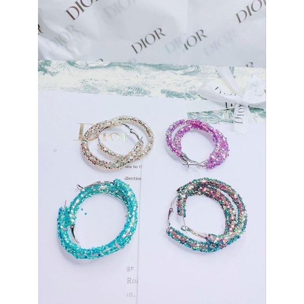 bông tai khoen tròn đính kim tuyến sang chảnh