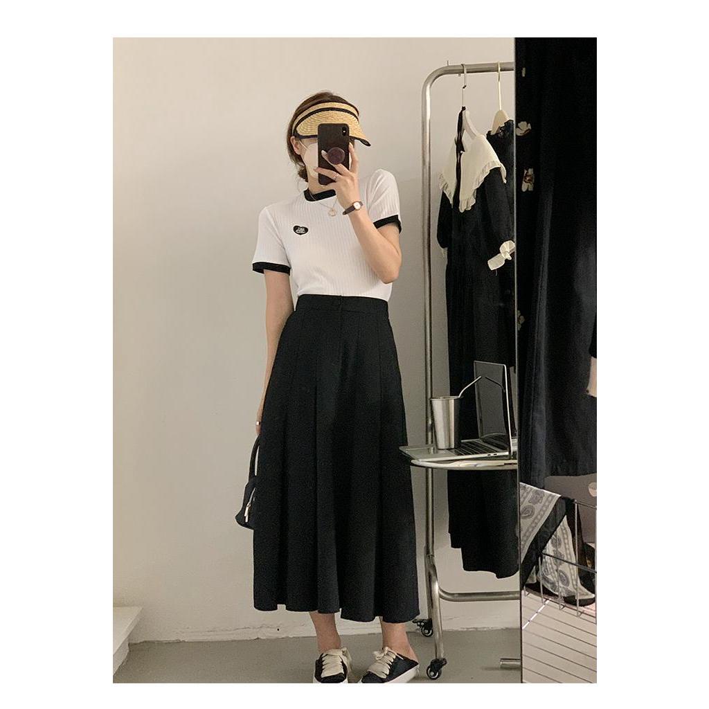 Áo Thun Ngắn Tay Thêu Trái Tim Màu Sắc Tương Phản Thời Trang Cho Nữ 61729