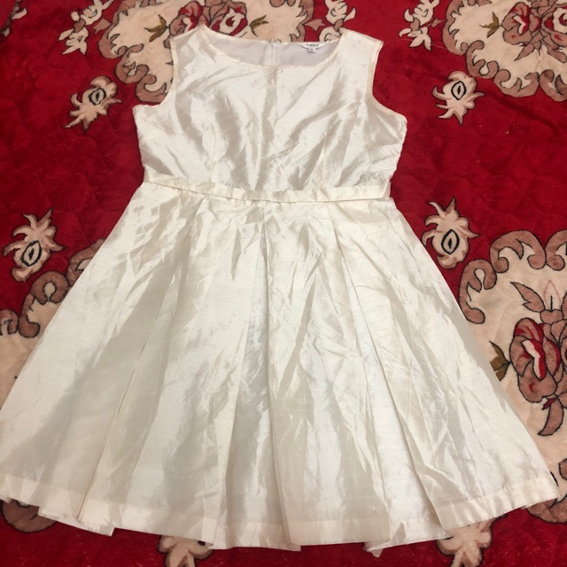 Váy size M - 45kg ->52kg mặc vừa. Album 1