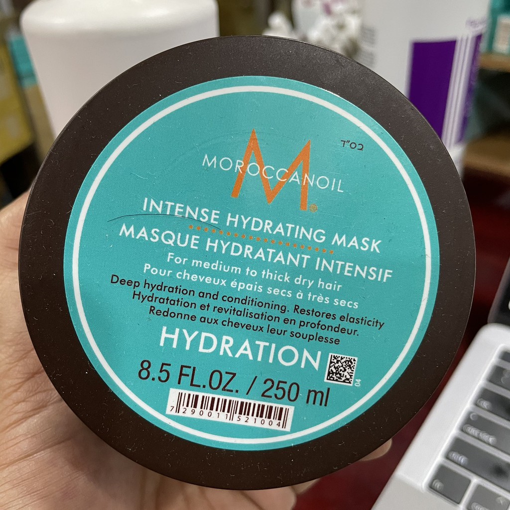 Chính hãng  Dầu hấp Moroccanoil Intense Hydrating Mask (vành đen) cho tóc khô 250ml ( New 2021 )