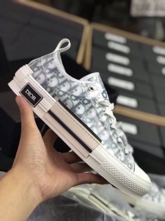 Dior dior dior