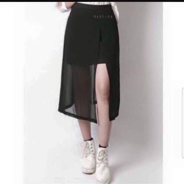 Chân váy Chipu siêu hot kiểu dáng dễ mặc. Kết hợp vs áo sơ mi, áo phông, trễ vai... siêu đẹp nhé! Đặt hàng nào hiiiiiiii