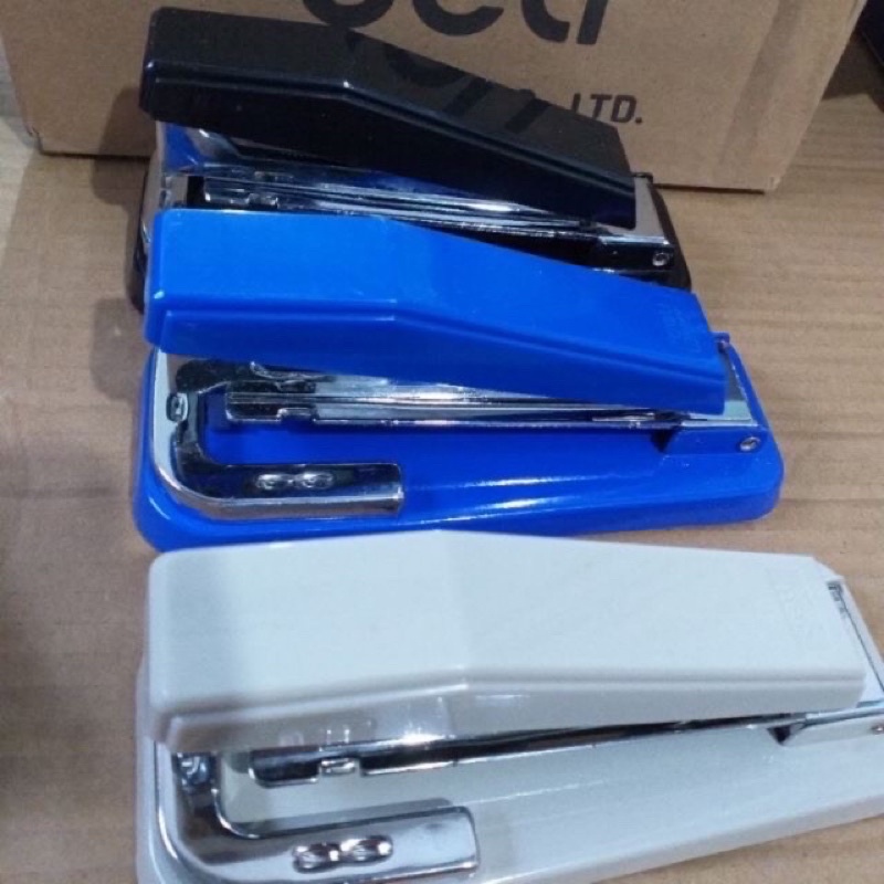 Dập ghim 3 chiều